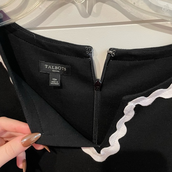 Talbots Dress Black White Pointe Knit Dress Rick Rack Trim Knee Length Dress - Picture 6 of 6